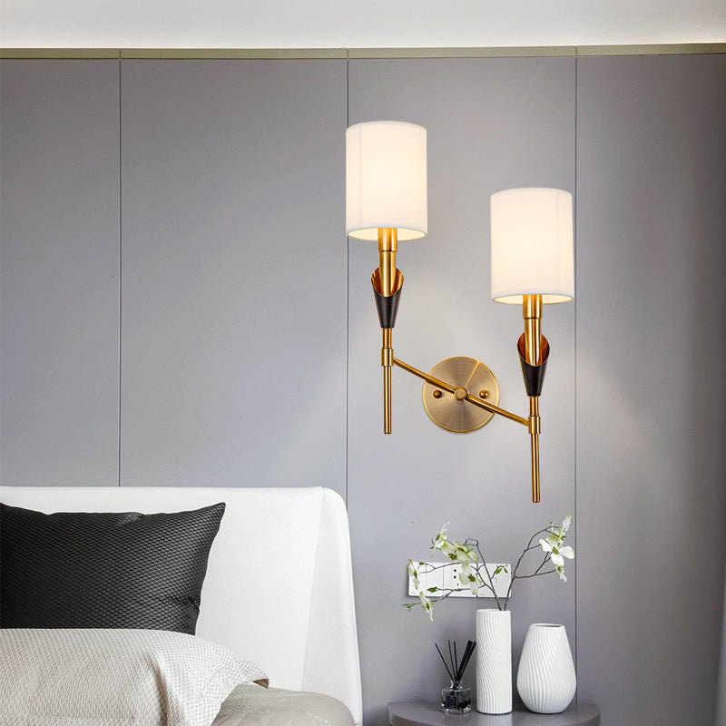 LILI Simple Wall Lamp
