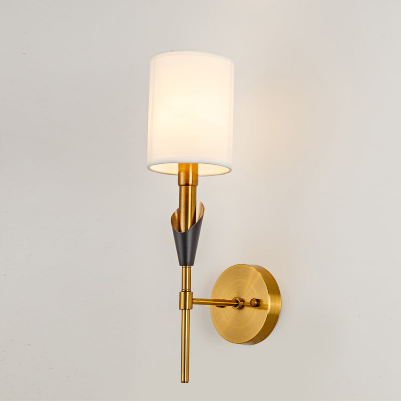 LILI Simple Wall Lamp