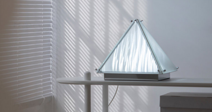 Evelyn Creativity Table Lamp