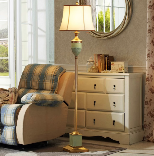Integrated Minimalist Floor Lamp