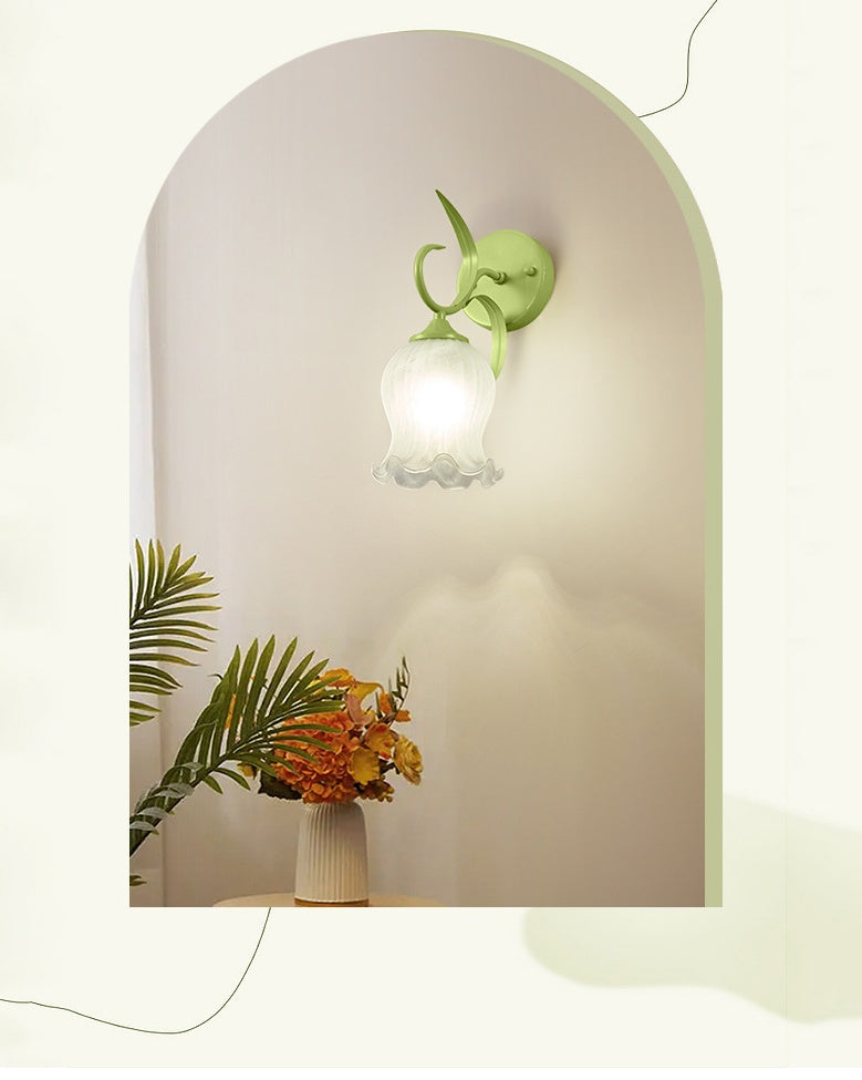 Morning Glory Wall Lamp