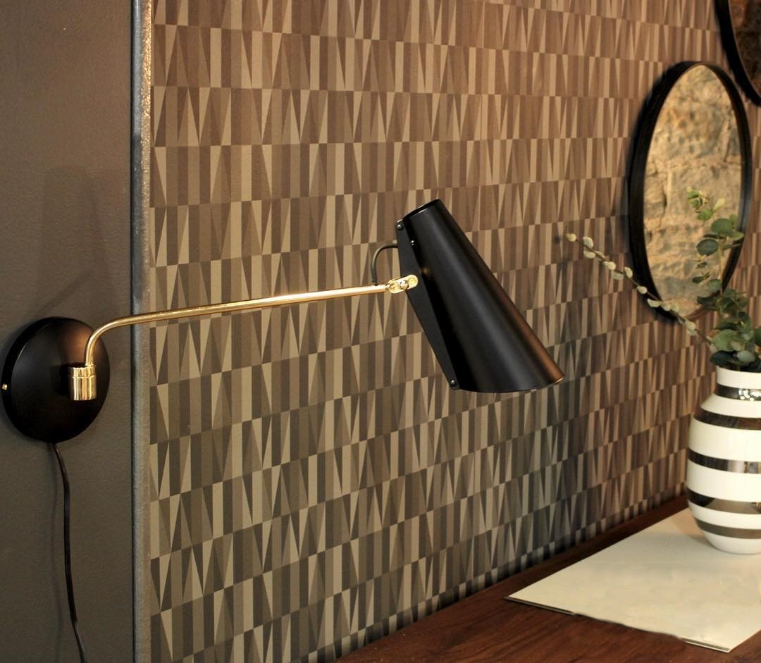 INS Wind Wall Lamp