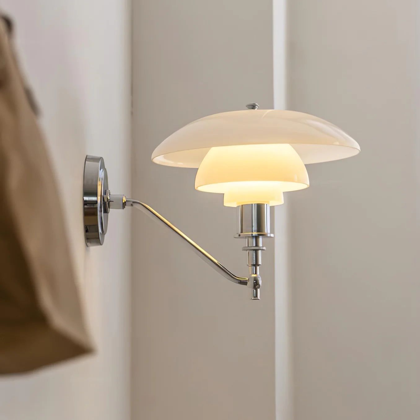 Multilayer Glass Wall Lamp