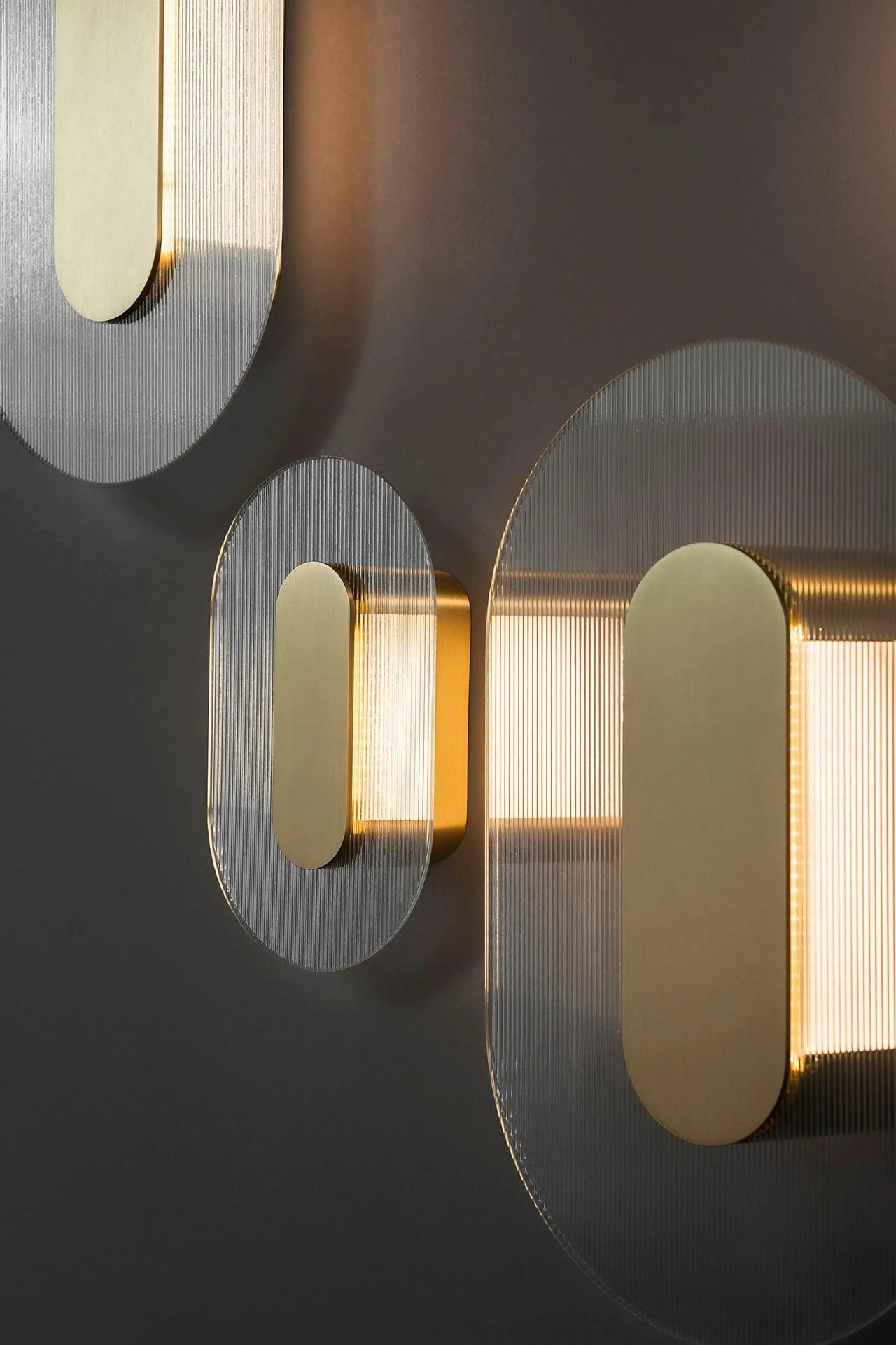 Glass Button Wall Lamp