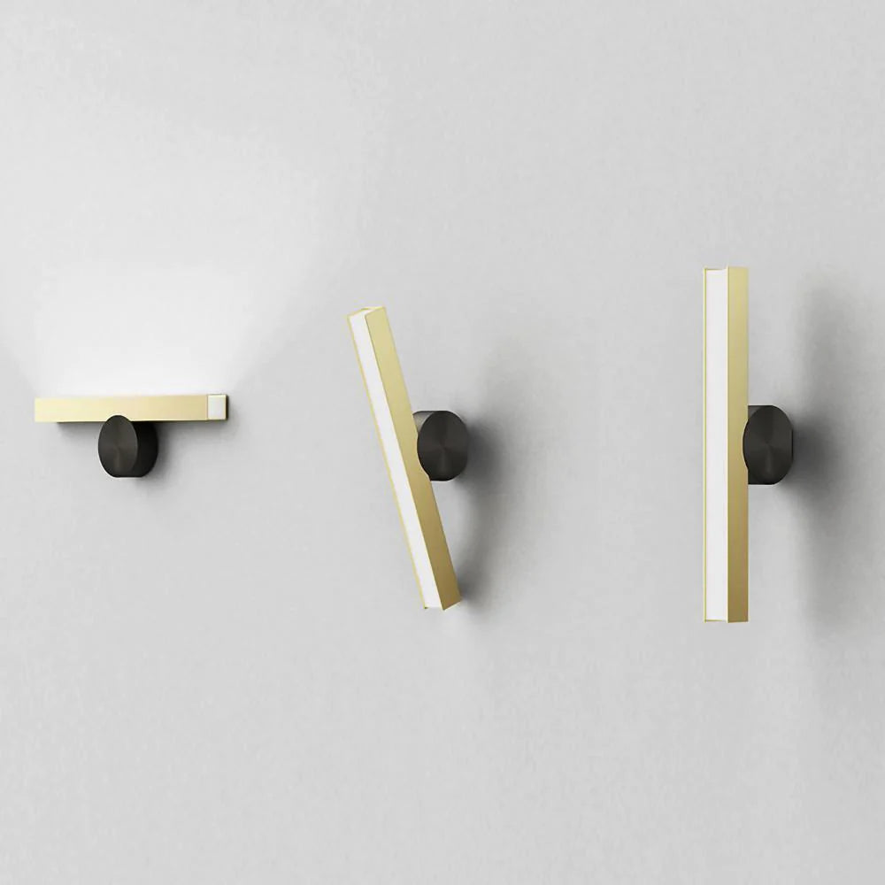 Simple Carl Wall Lamp