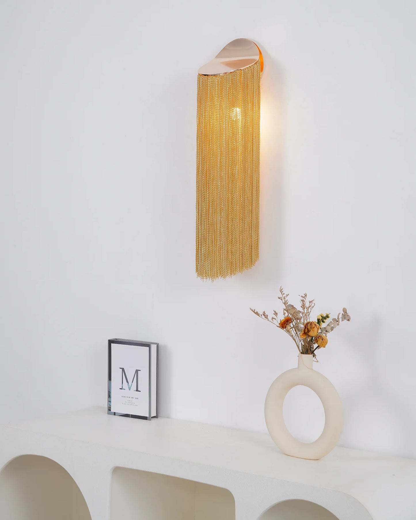 He Wall Lamp