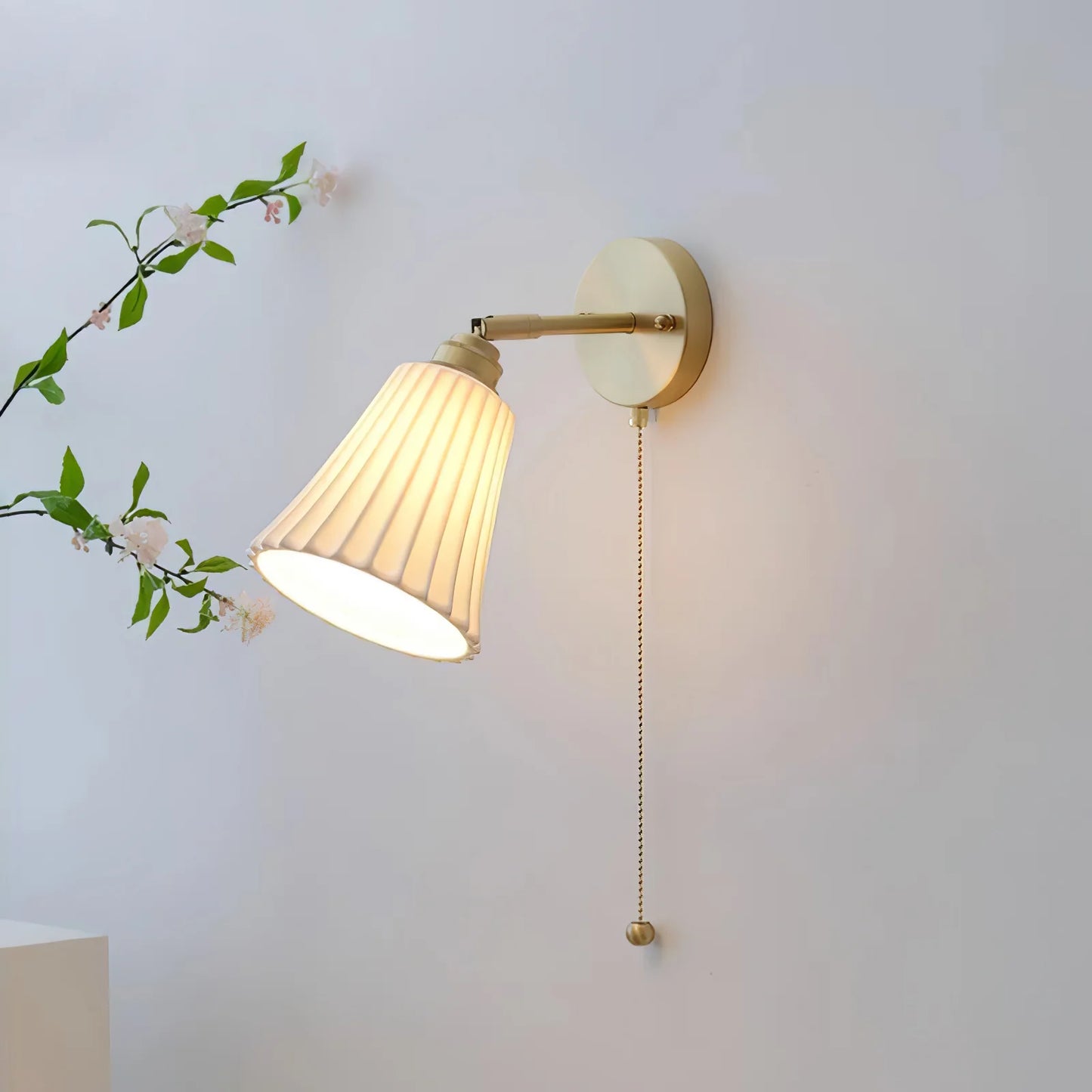 Becco Ceramic Wall Lamp