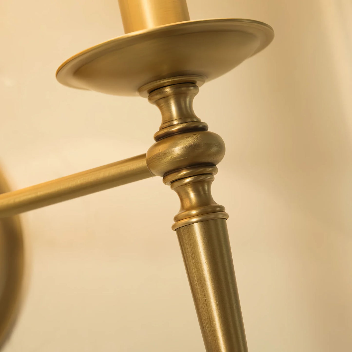 Harry Brass Wall Lamp