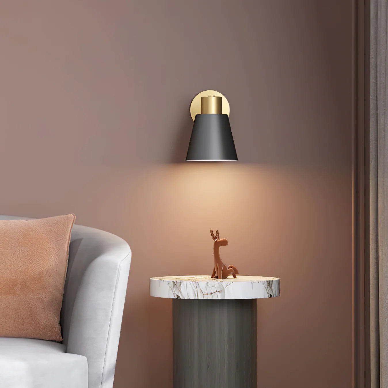 ME Adjustable Wall Lamp