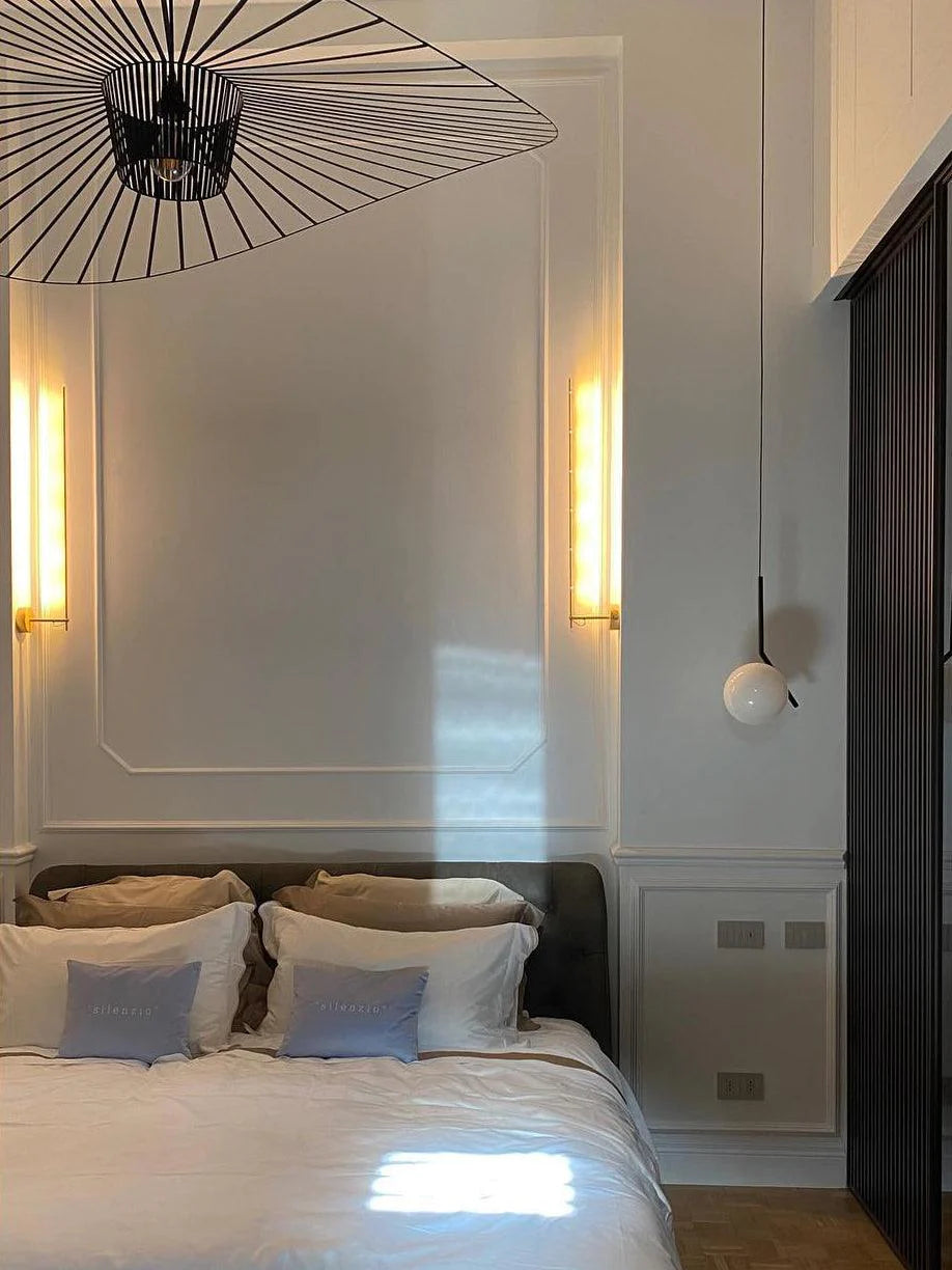 Line Rod Wall Lamp