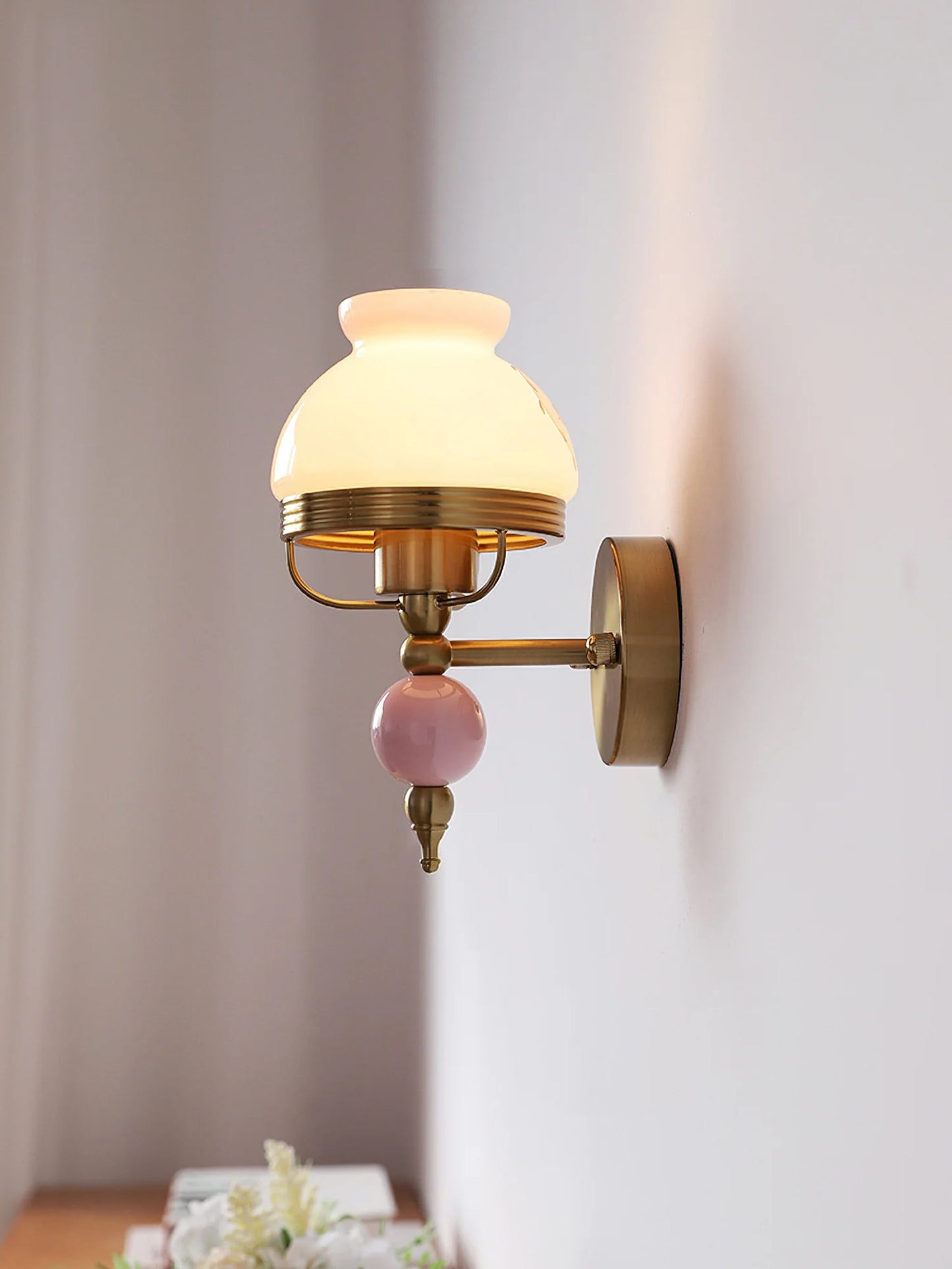 LE Rice White Glass Wall Lamp