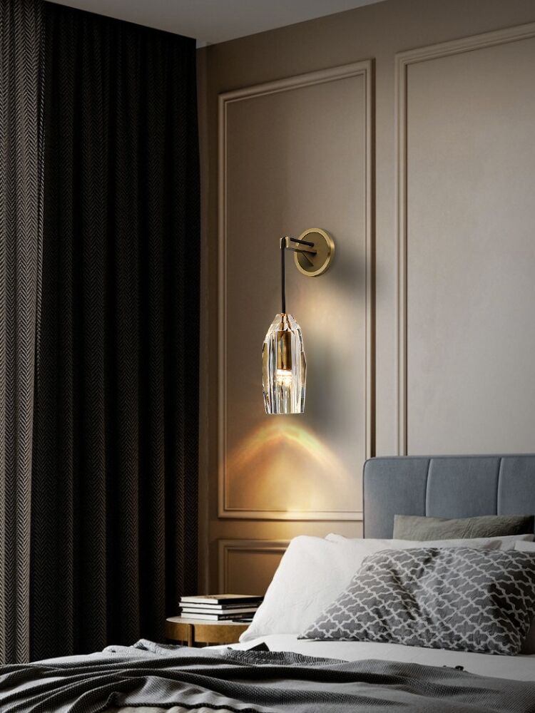Irregular Crystal Wall Lamp
