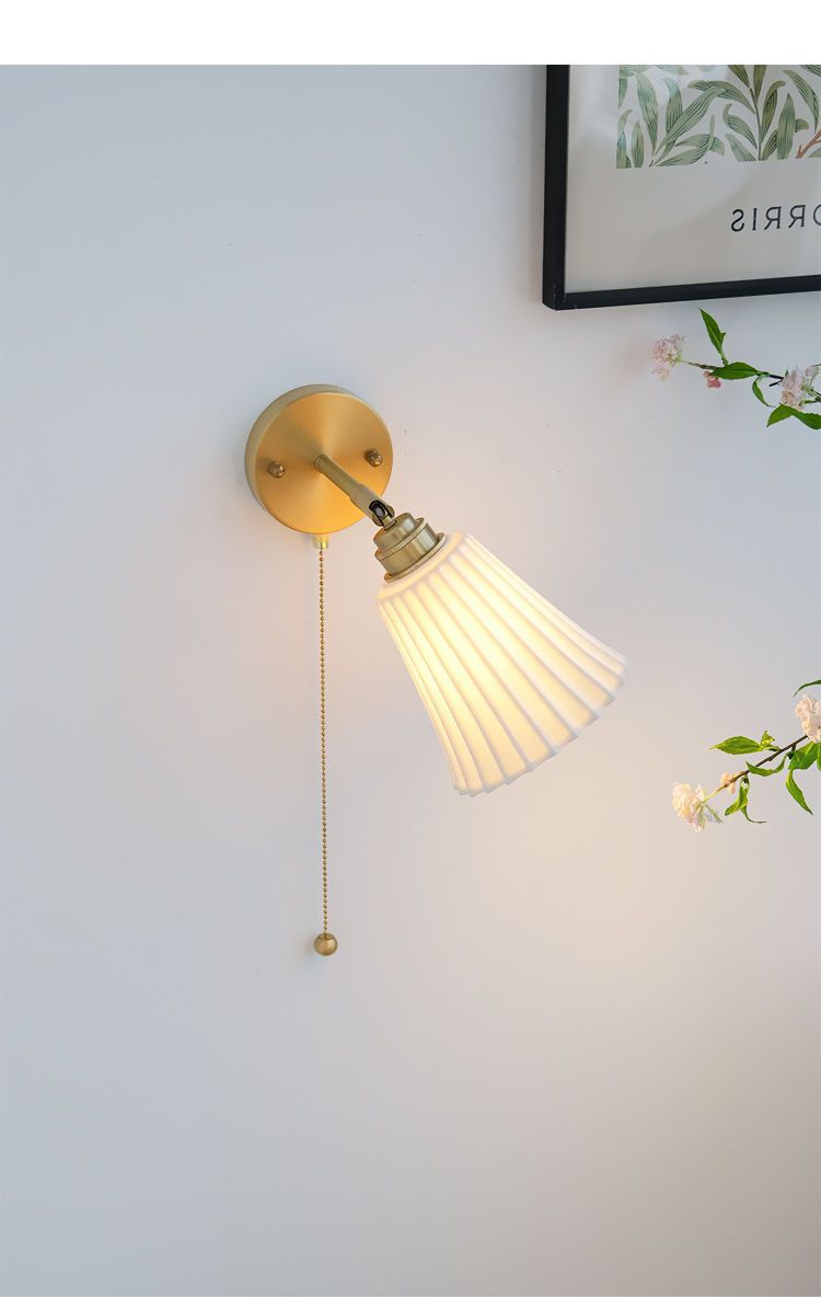 Becco Ceramic Wall Lamp