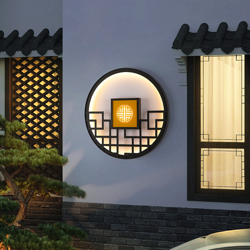Round Garden Wall Lamp