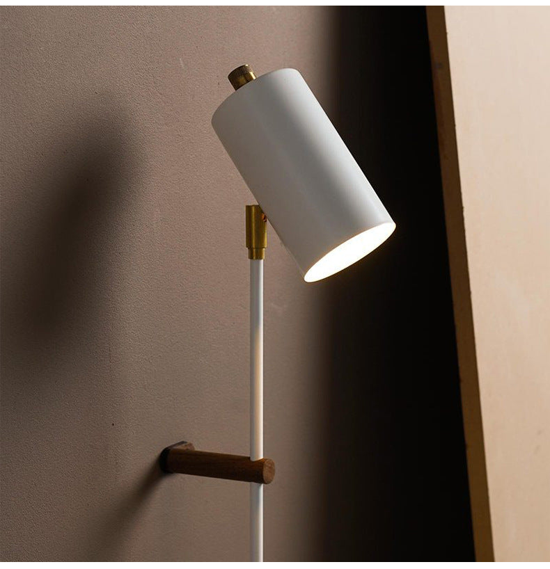 Modern Vernal Wall Lamp