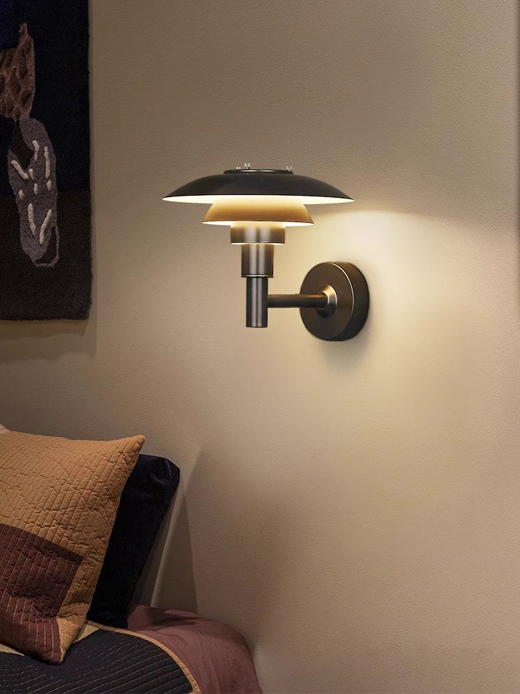 LI Retro Glass Wall Lamp
