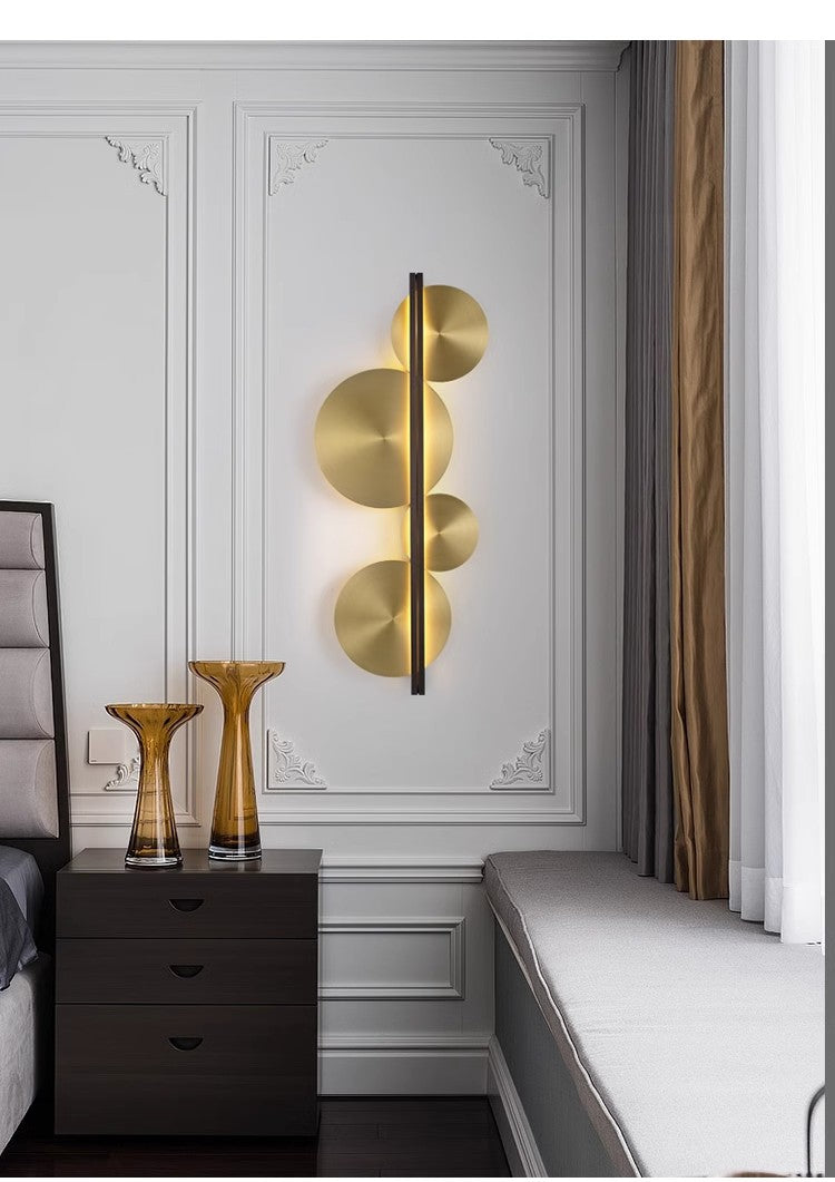 Old Branch Strate Wall Lamp
