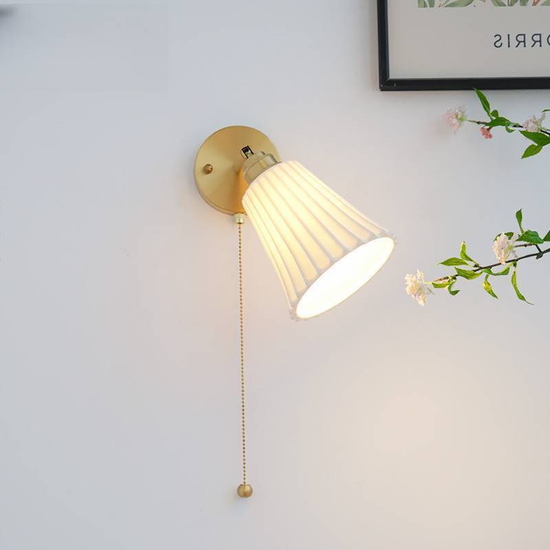 Becco Ceramic Wall Lamp