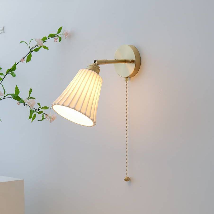 Becco Ceramic Wall Lamp
