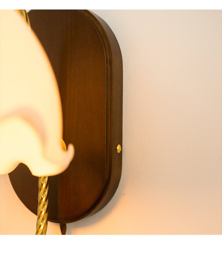 LILI Flower Wall Lamp