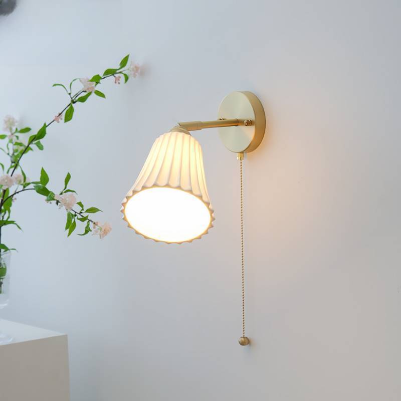 Becco Ceramic Wall Lamp