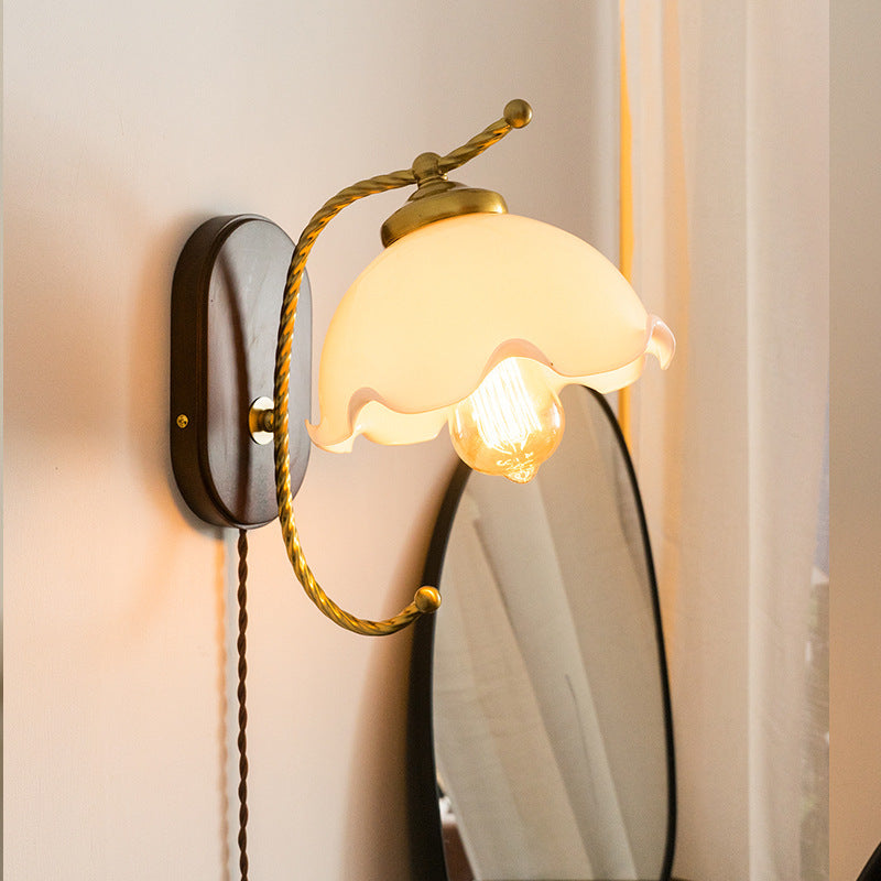 LILI Flower Wall Lamp