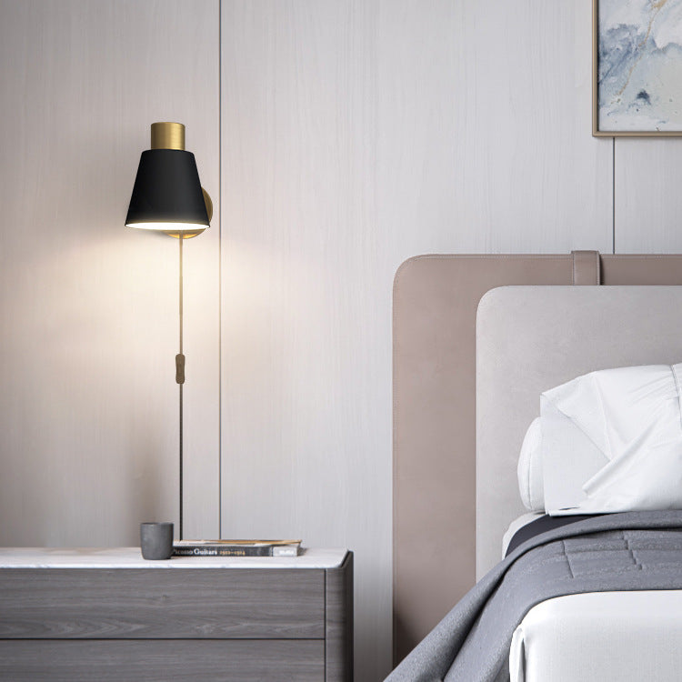 ME Adjustable Wall Lamp