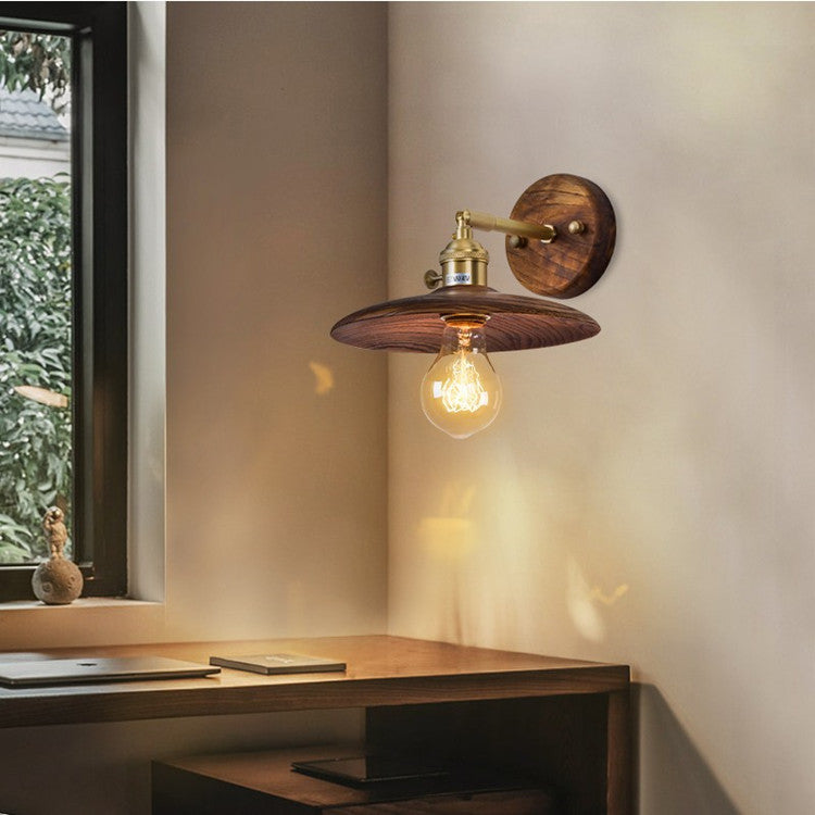 Horn Wood Wall Lamp