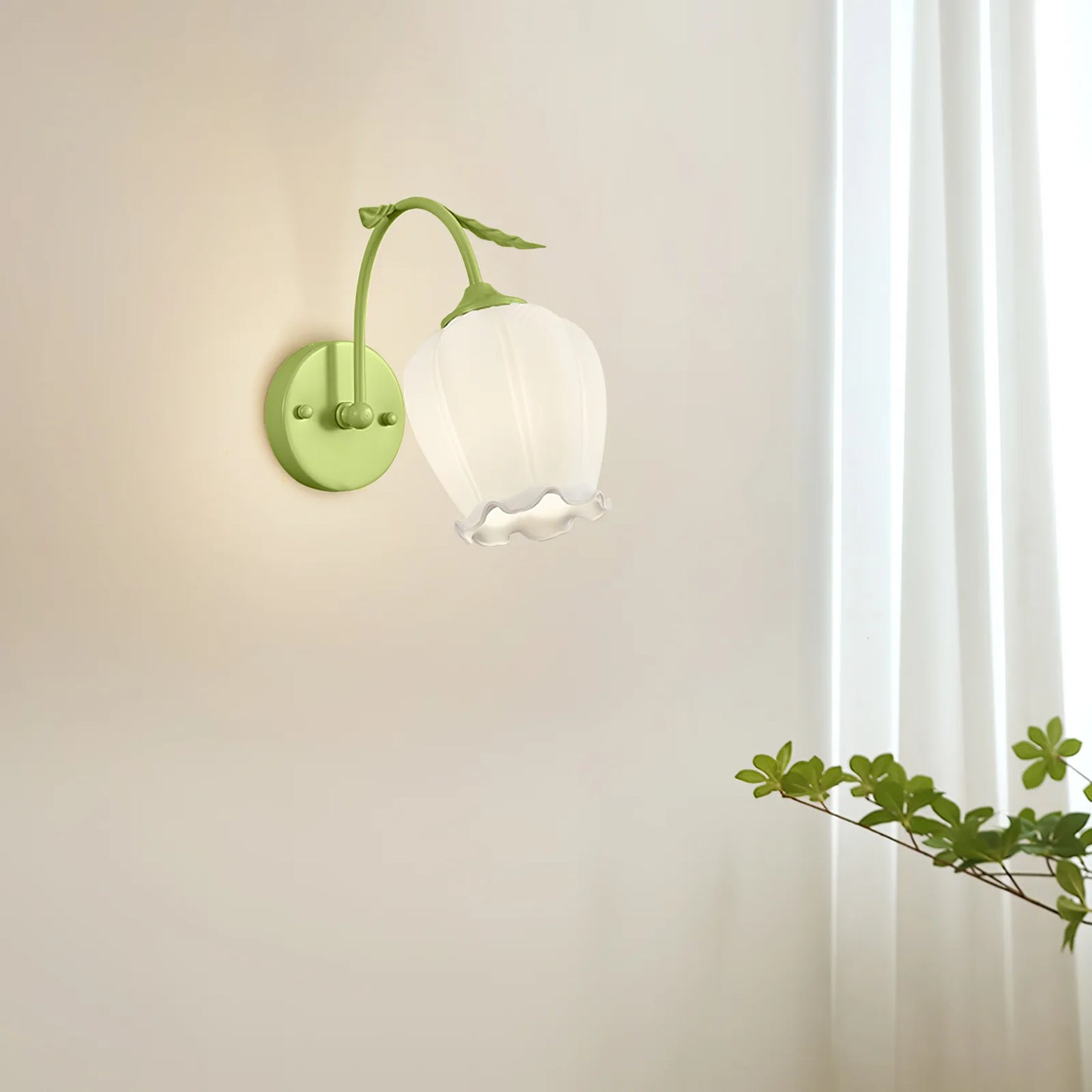 Morning Glory Wall Lamp