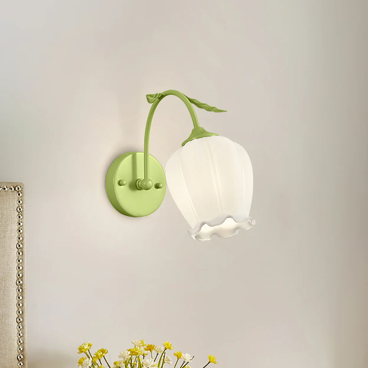 Morning Glory Wall Lamp