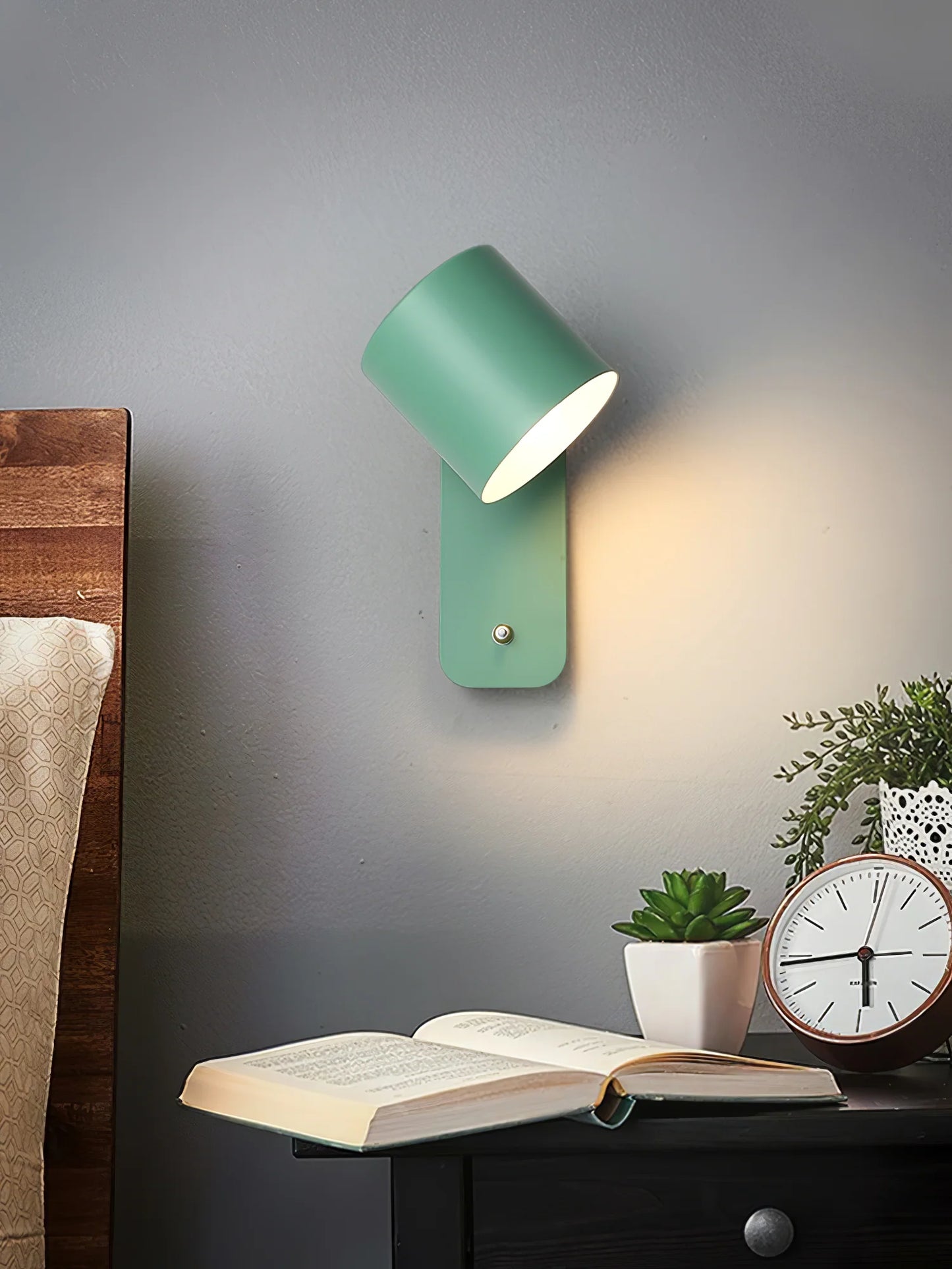 LE Rotatable Wall Lamp
