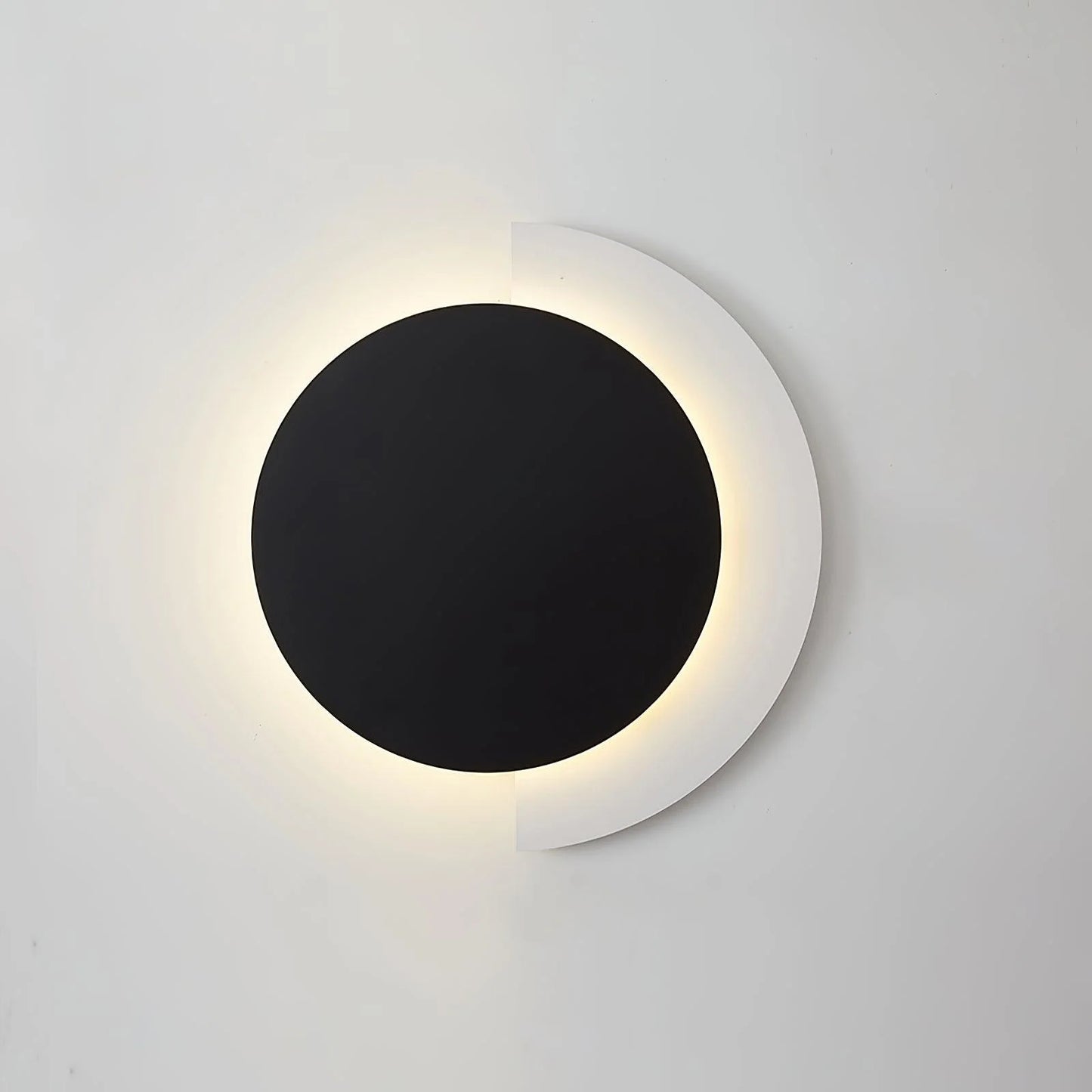 Round Abstract Moon Wall Lamp