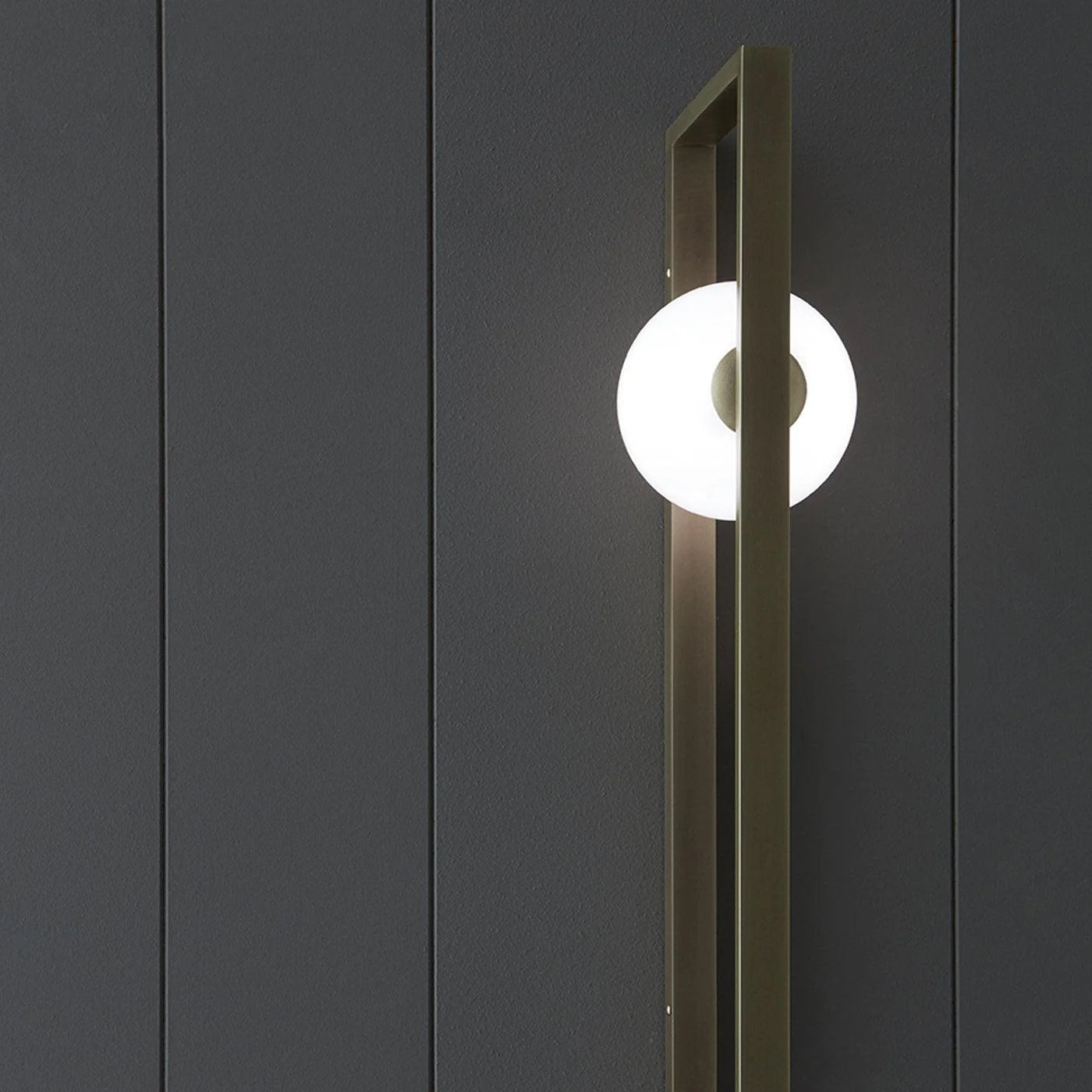 Special Mondrian Glass Wall Lamp