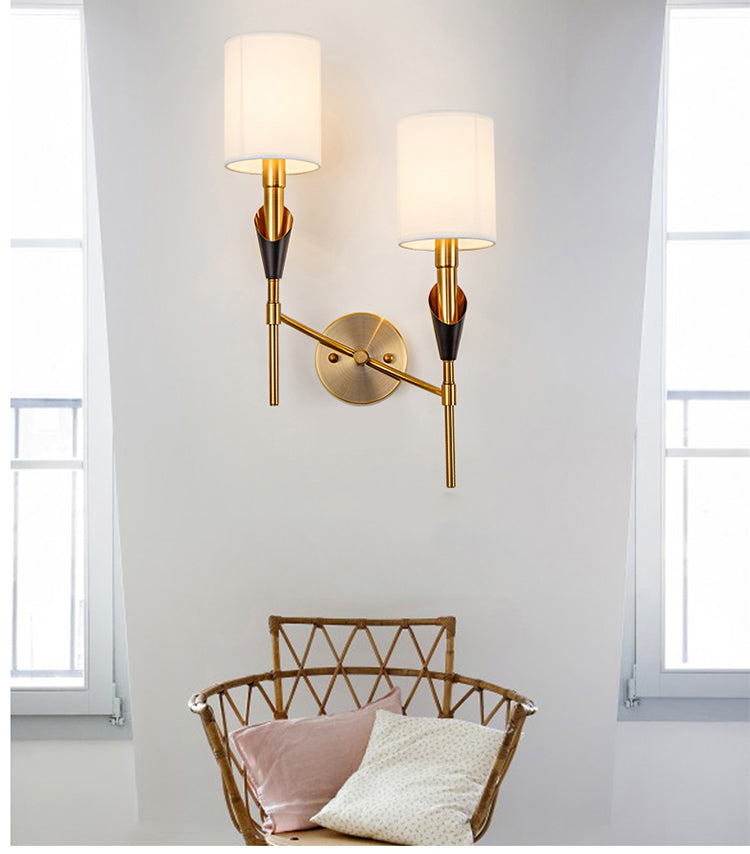 LILI Simple Wall Lamp