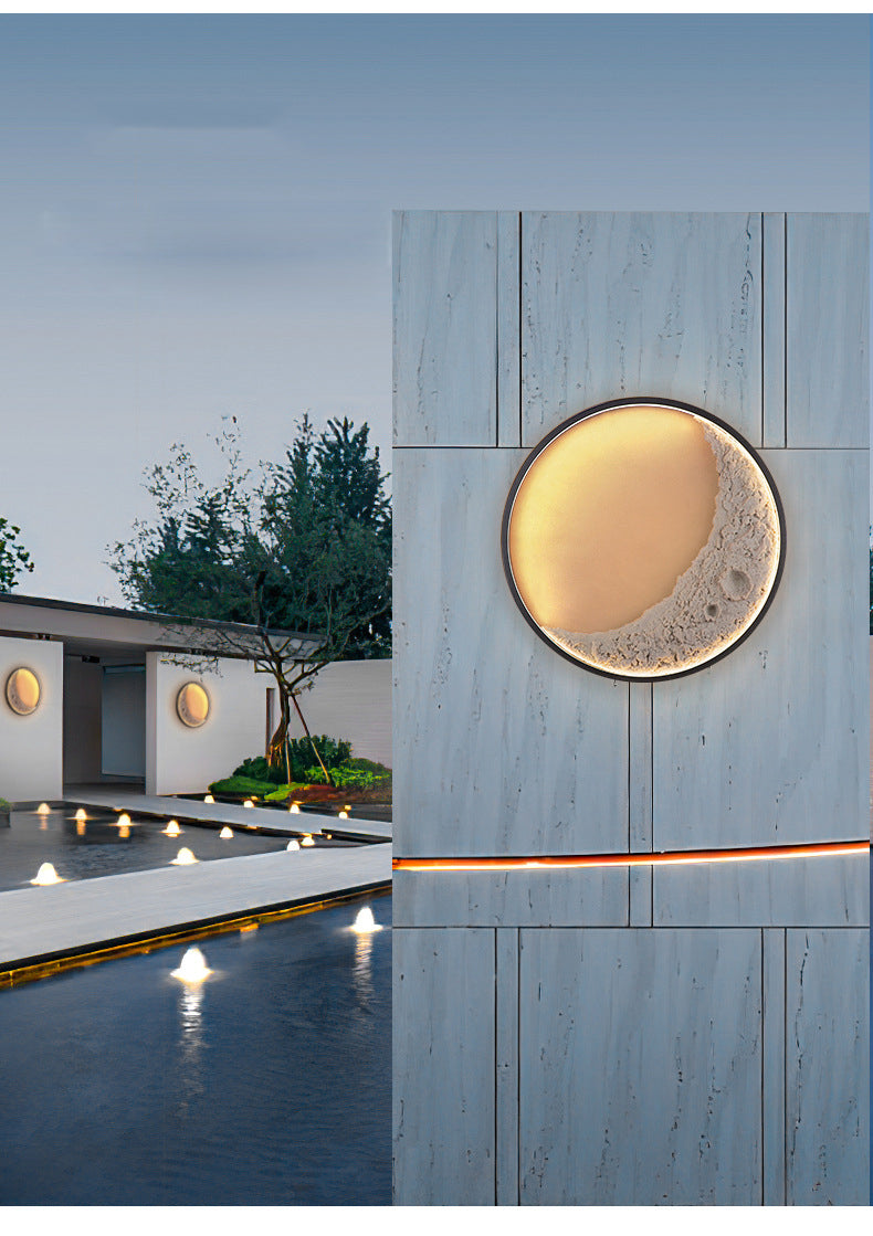 New Moon Wall Lamp