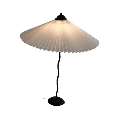 White Pleated Vintage Table Lamp