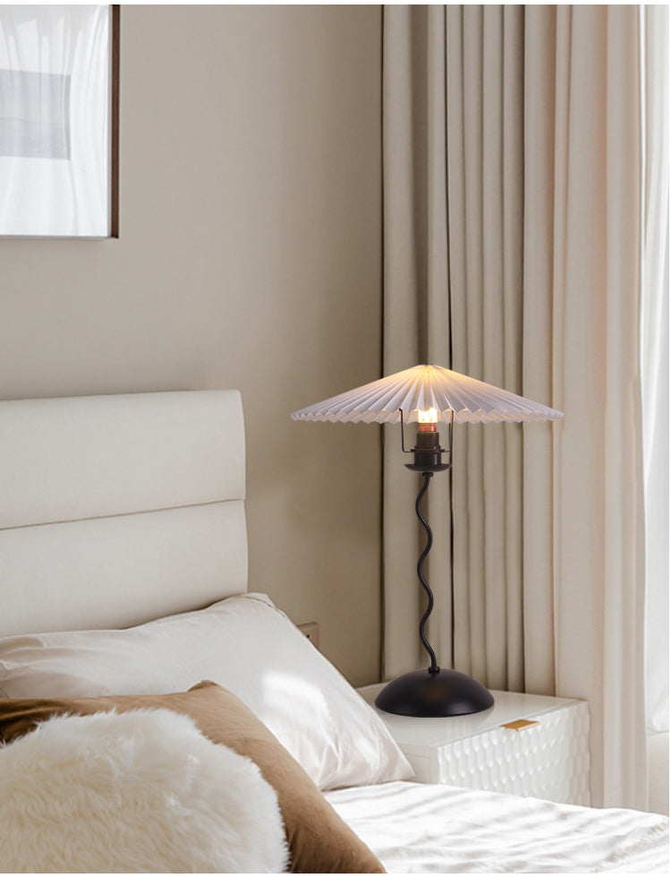 White Pleated Vintage Table Lamp
