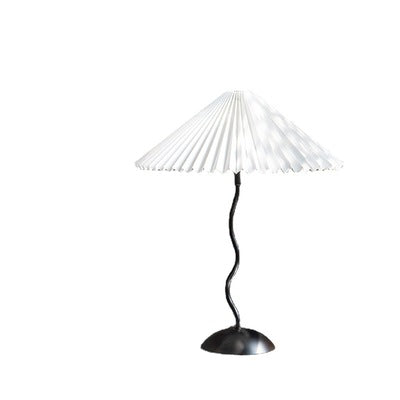 White Pleated Vintage Table Lamp