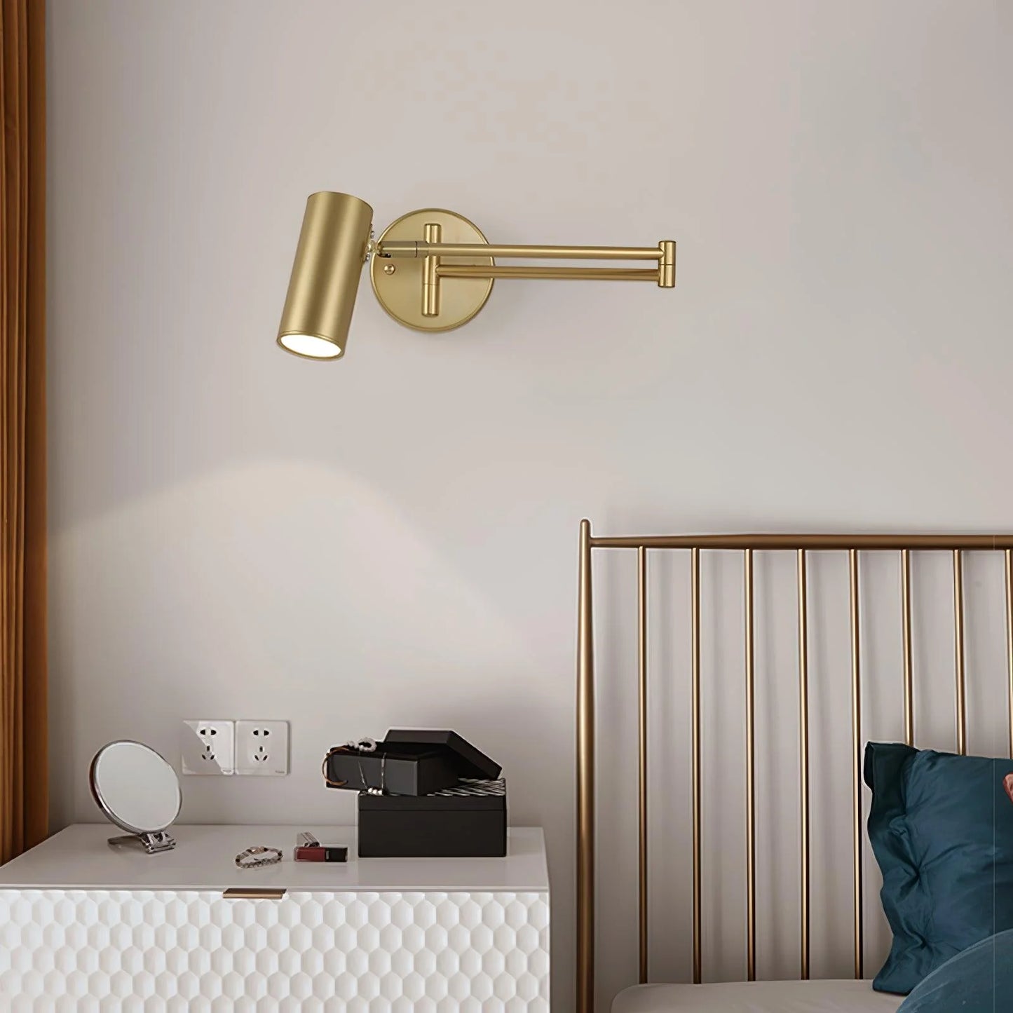 Rotatable Arm Wall Lamp