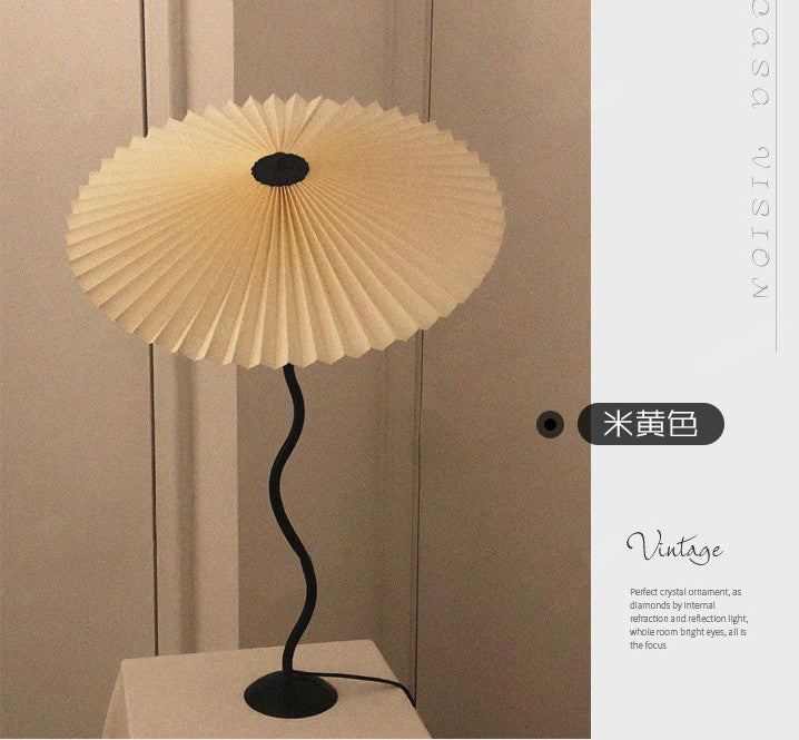 White Pleated Vintage Table Lamp