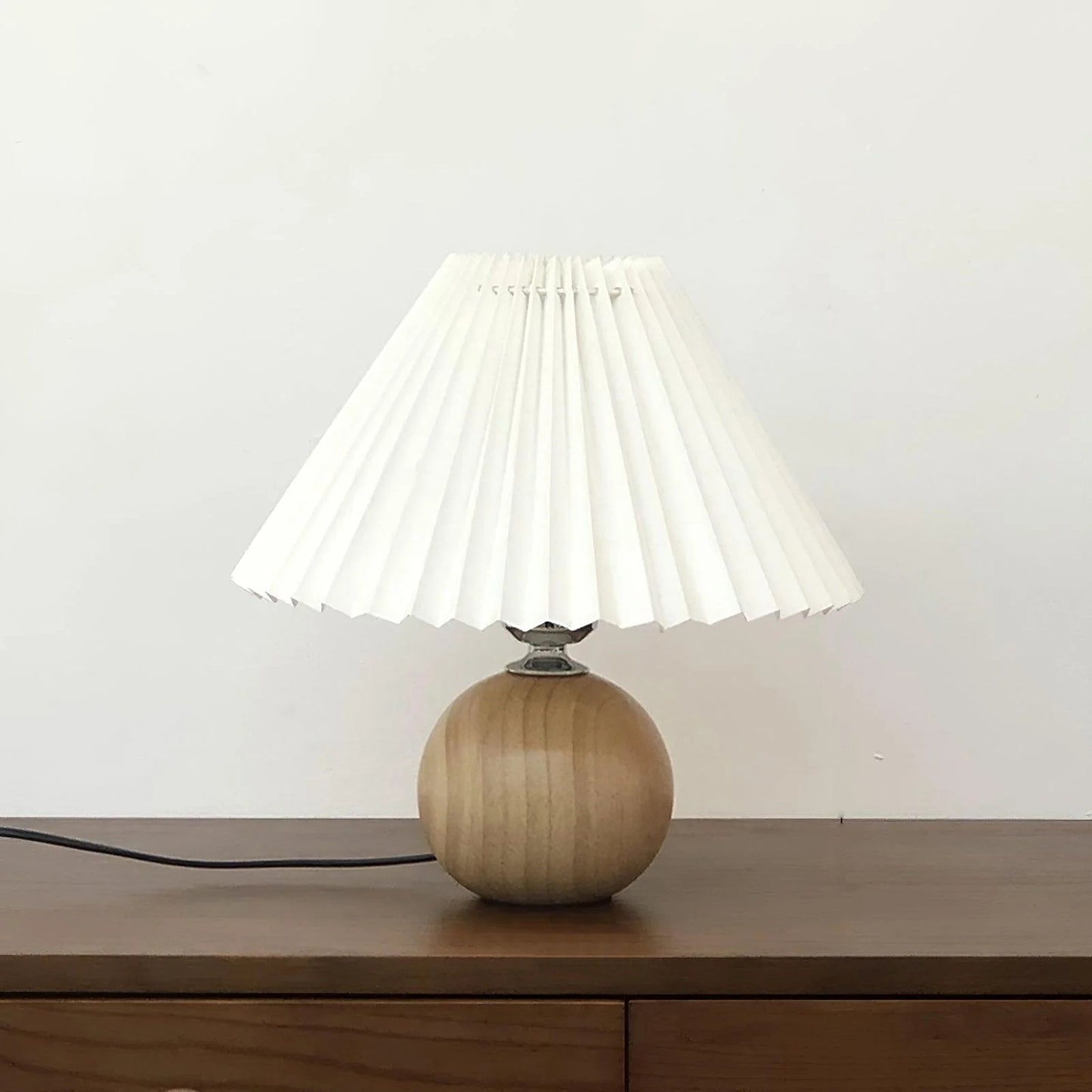 Ballet pleated Table Lamp