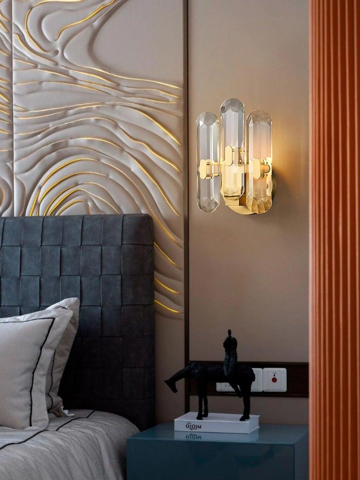 Romantic Crystal Wall Lamp