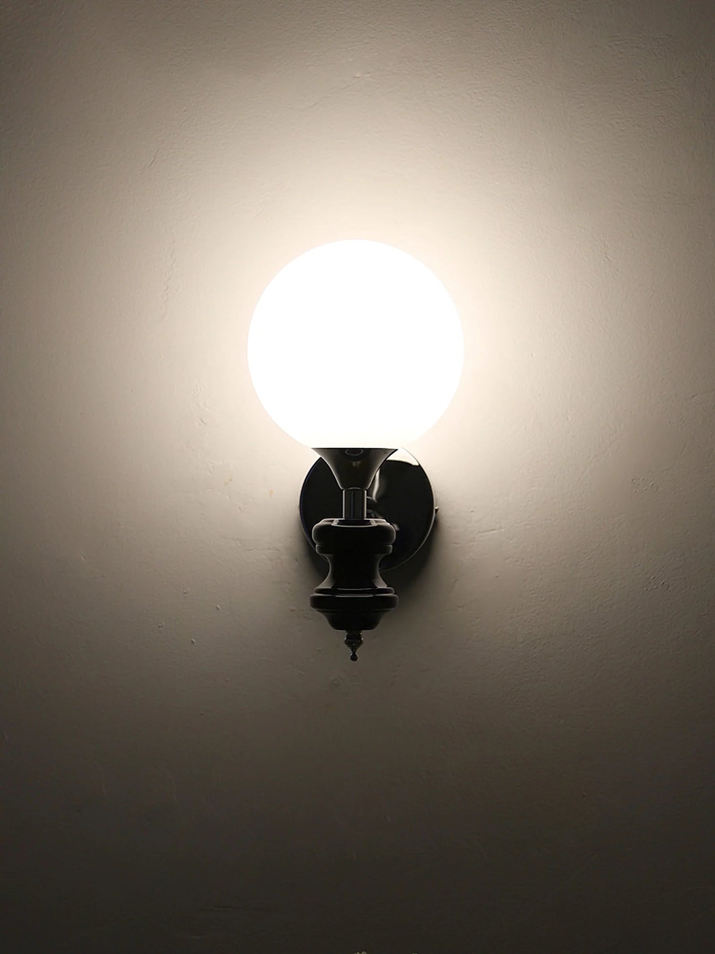 H Bauhaus Wall Lamp