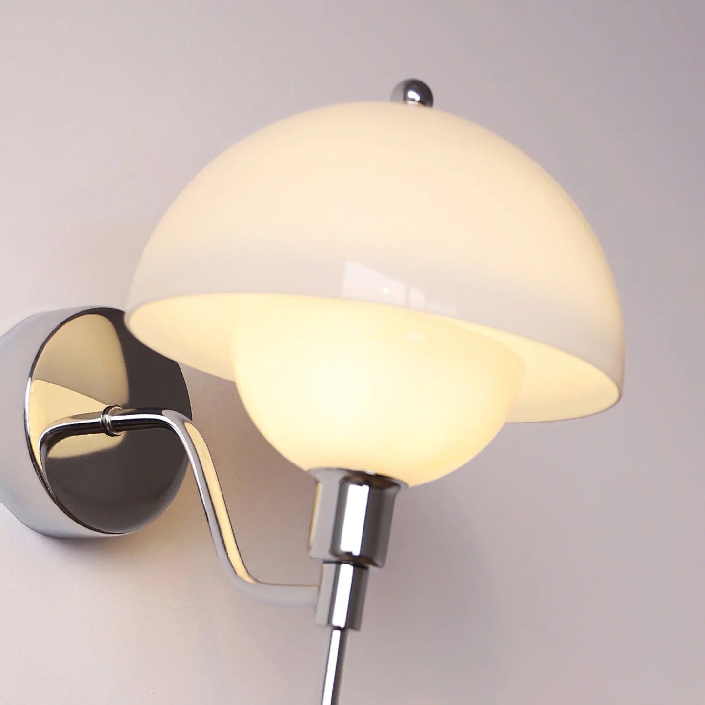 White Cream Wall Lamp