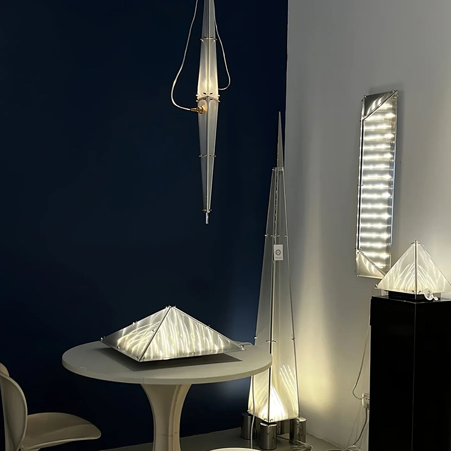 Evelyn Creativity Wall Lamp