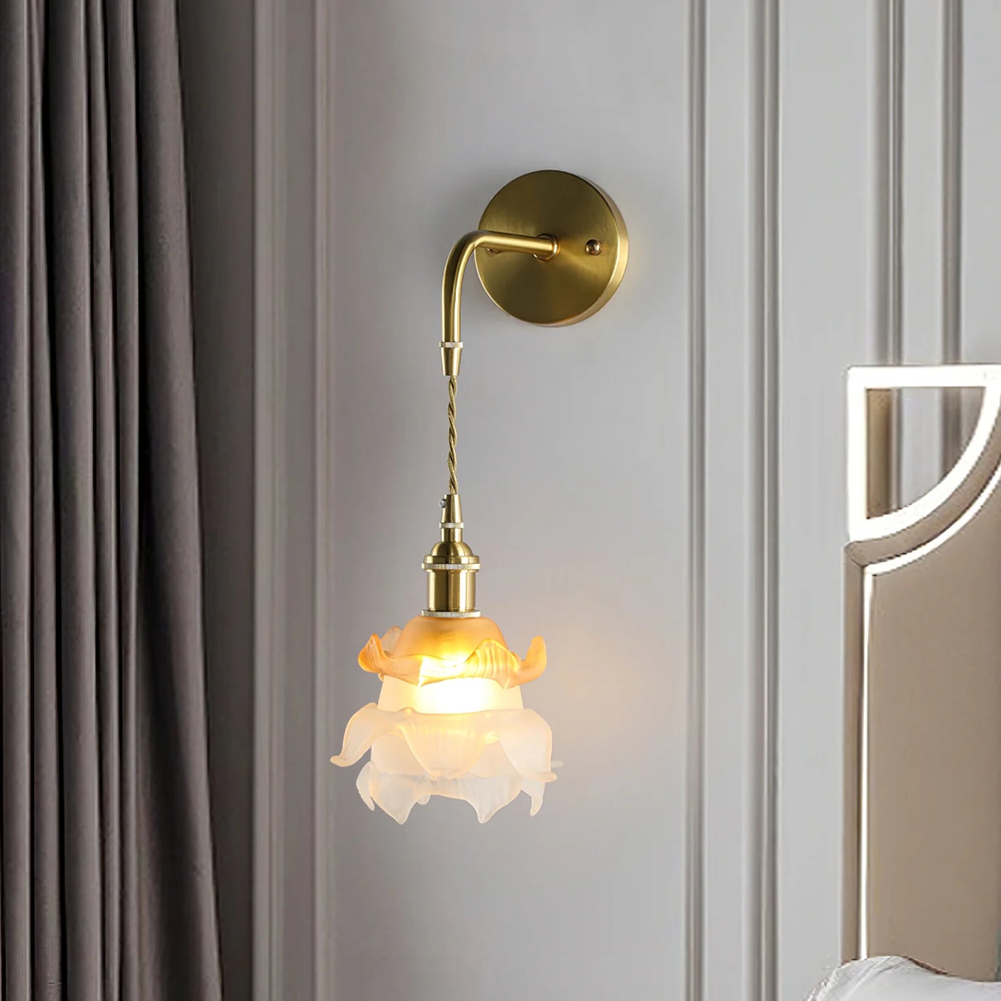 Brass Wind Chime Wall Lamp