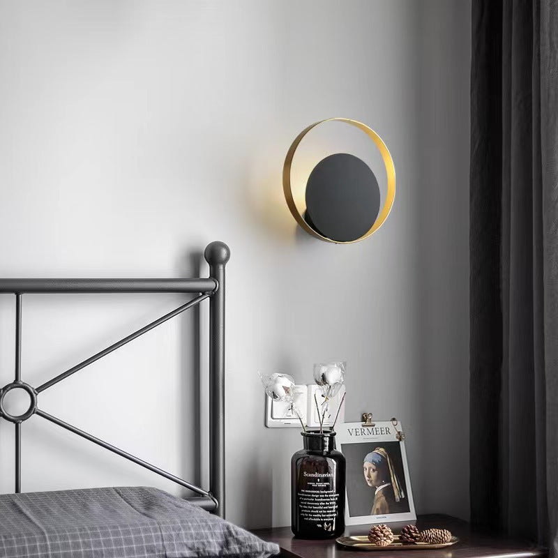 Round Eclipse Shell Wall Lamp