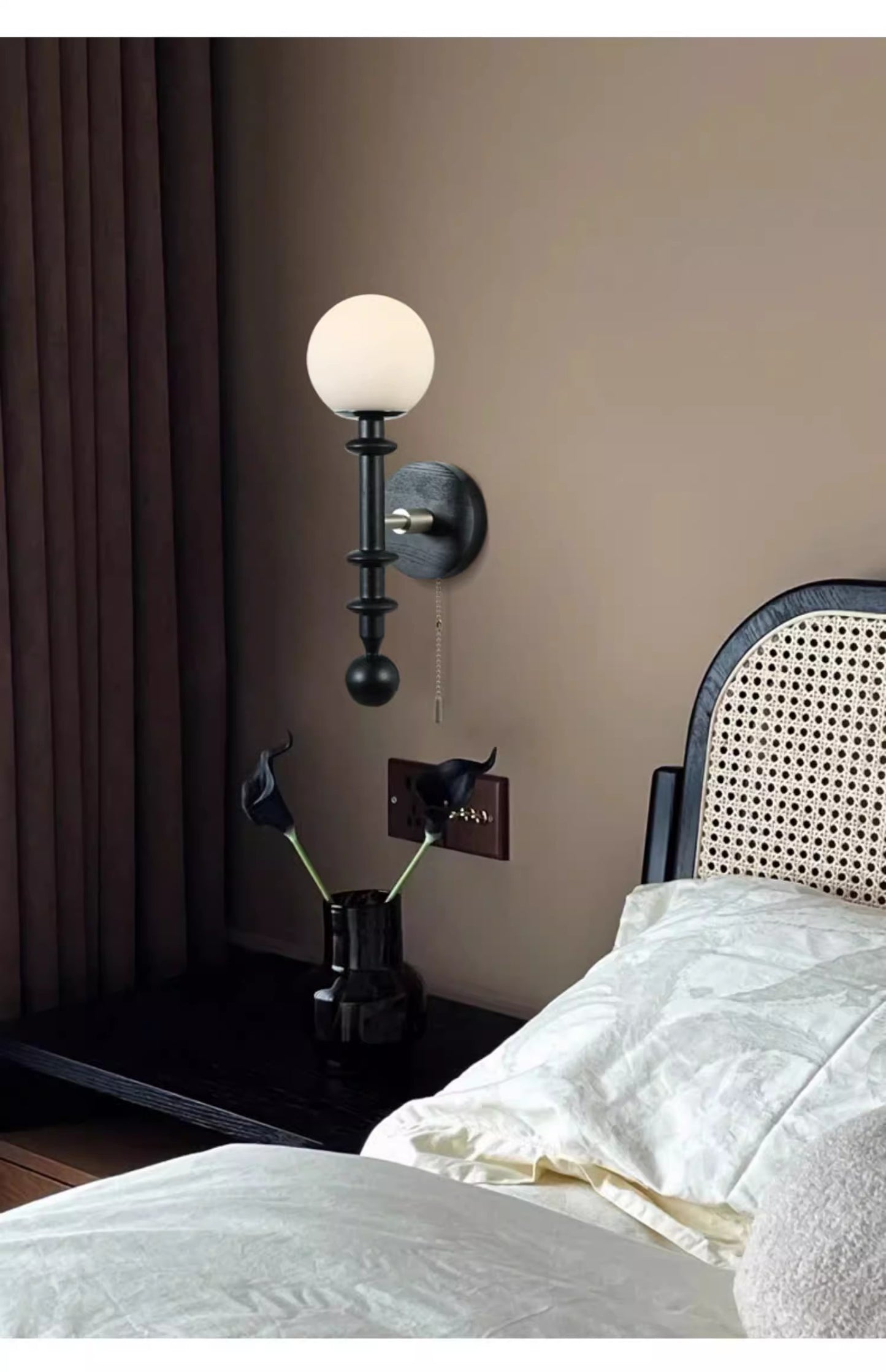 Vintage Roman Wall Lamp