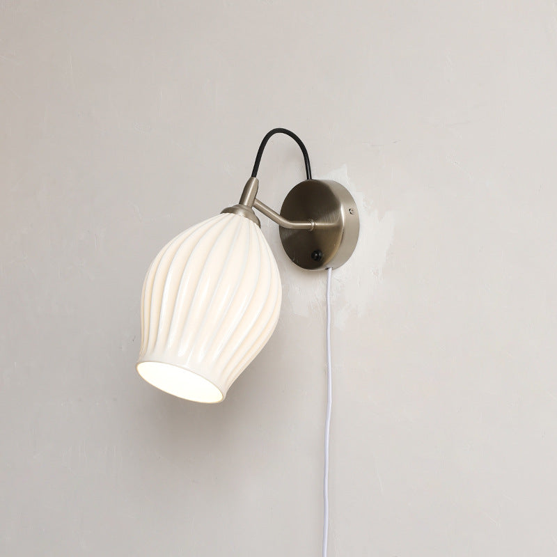 Ceramic Ribbed Flower Wall Lamp
