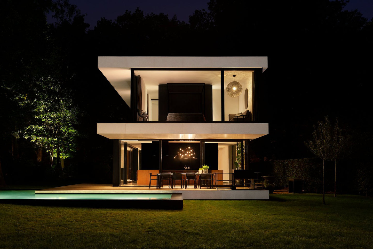 Faye Pendant Light